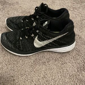 Nike Flyknit Lunar 3